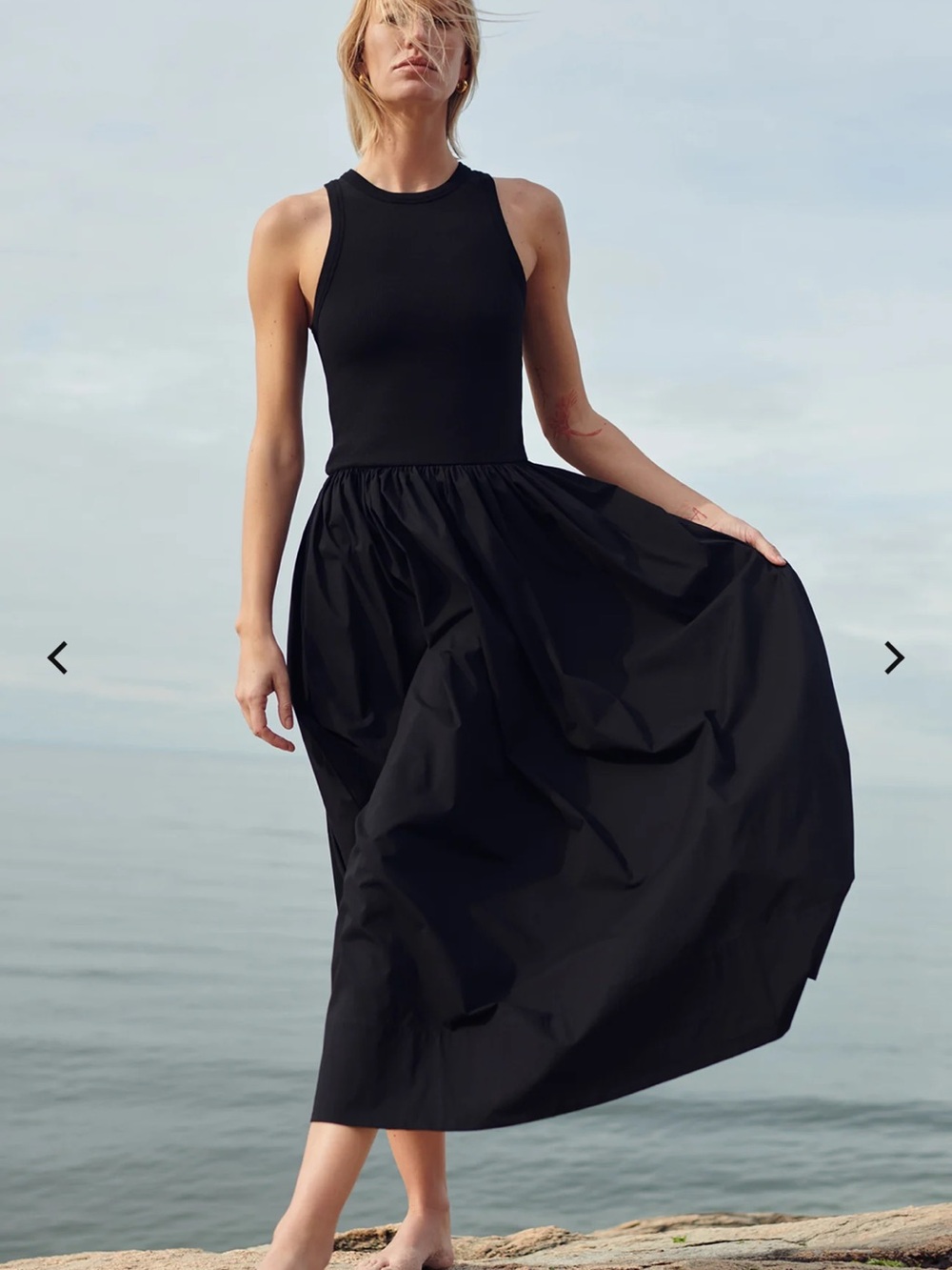 RSVP Dress in Black - Picture 2 of 6